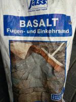 25 Kg Basalt Fugen- und Einkehrsand, grau/schwarz Sachsen-Anhalt - Halle Vorschau
