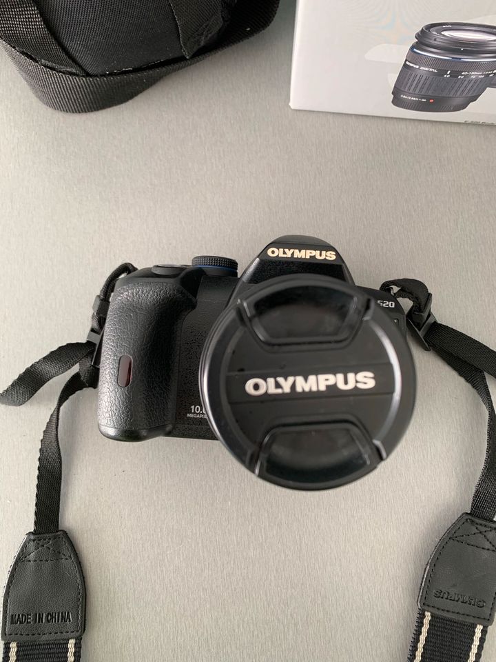 Digitale Spiegelreflexkamera Olympus E-520 in Mönchengladbach