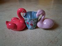 2 Deko Figuren Flamingo Keramik Spardosen rosa rot & Blumentopf Bayern - Lauf a.d. Pegnitz Vorschau