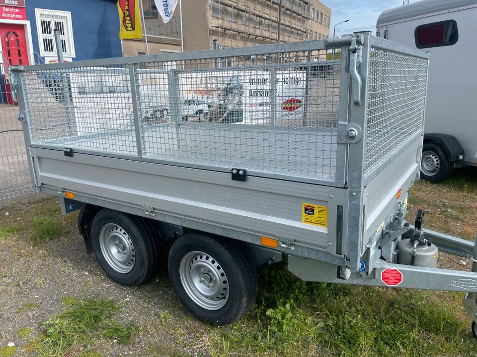 PKW-Anhänger mieten/ Kipper in Torgau