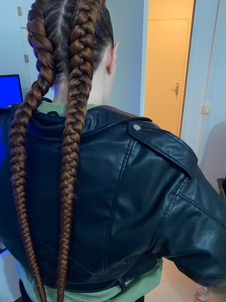 Dutch cornrows conrows Boxer Braid Zöpfe Haarverlängerung in Berlin