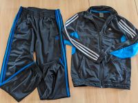 Adidas Trainingsanzug schwarz blau Gr. 164 Hessen - Lauterbach (Hessen) Vorschau