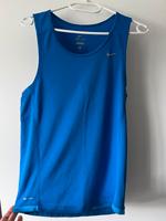 Nike Sportshirt Damen T-Shirt Top Sachsen - Freiberg Vorschau