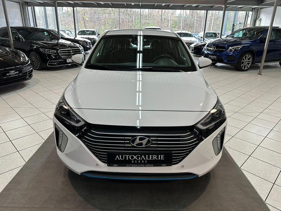 Hyundai IONIQ Ioniq Premium Hybrid*LEDER*ASISTENTEN*NAVI in Herne