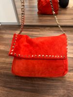 [ 100% Wildleder ] Zara Tasche / rot goldene Nieten Hessen - Hainburg Vorschau