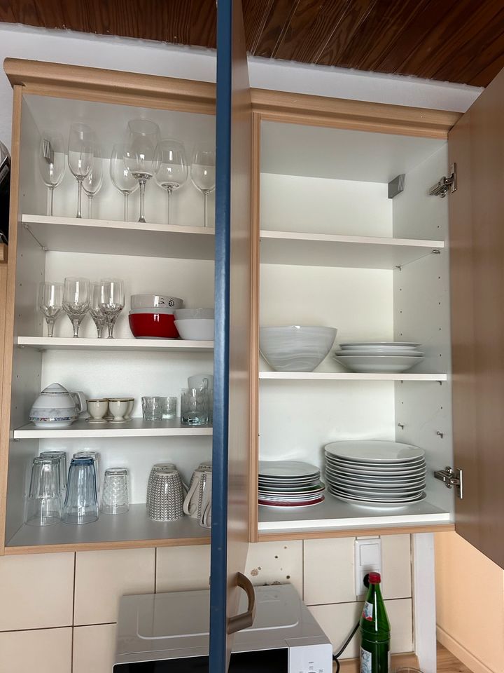 Einbauküche ohne Geräte  mit Kühlschrank 250 cm/ 215 cm in Ritterhude