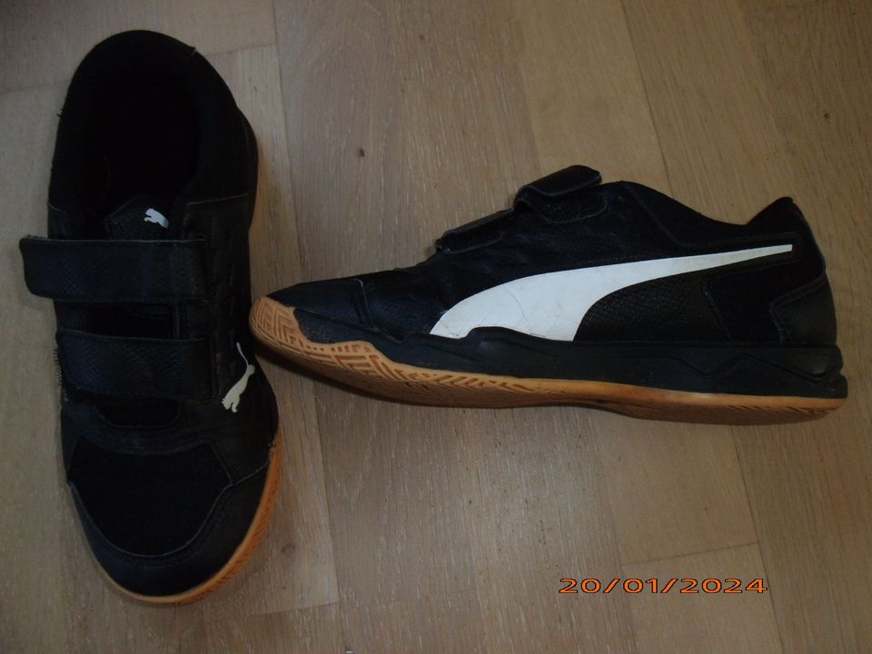 Schuhpaket 3 Paar , Puma, Lurchi Stiefel, Hausschuhe BioStreet in Sonnschied