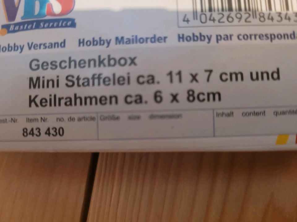 Mini Staffelei Keilrahmen neu in Ebsdorfergrund