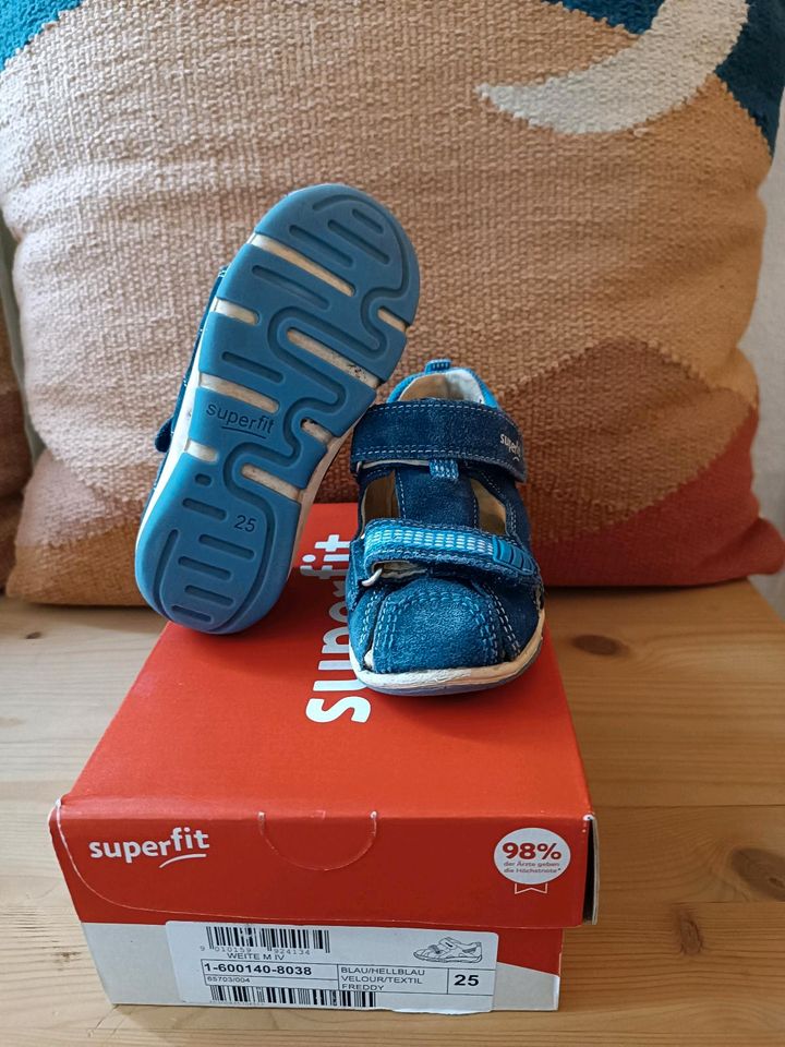 Superfit Sandalen 25 in Berlin