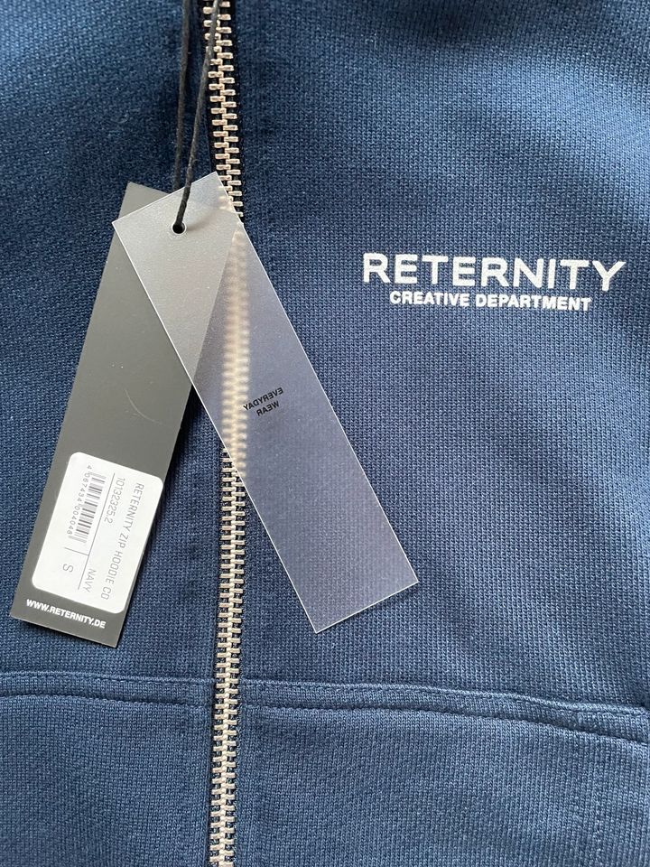 Reternity Creative Department Zip-Hoodie in Chemnitz