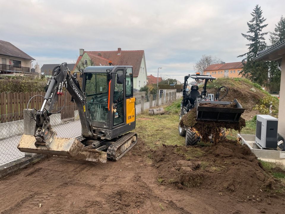 Erdarbeiten / Bagger / Minibagger mit Fahrer in Schwandorf