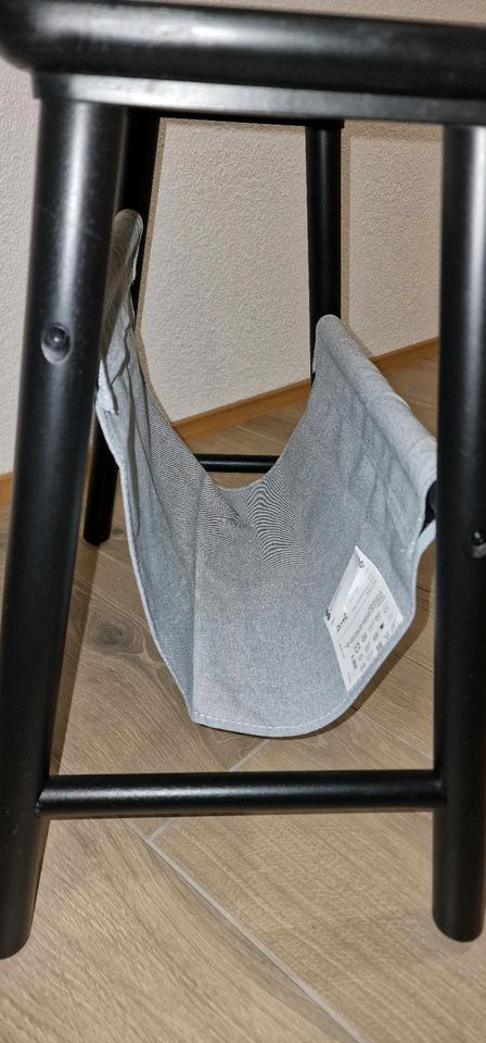 Ikea Hocker mit Ablage wie neu in Dierdorf