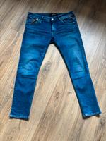 Replay Jeans 32/28 Gr.L wie Neu Hessen - Gründau Vorschau