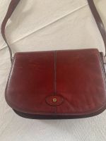 Schöne vintage Aigner Handtasche Nordrhein-Westfalen - Rietberg Vorschau