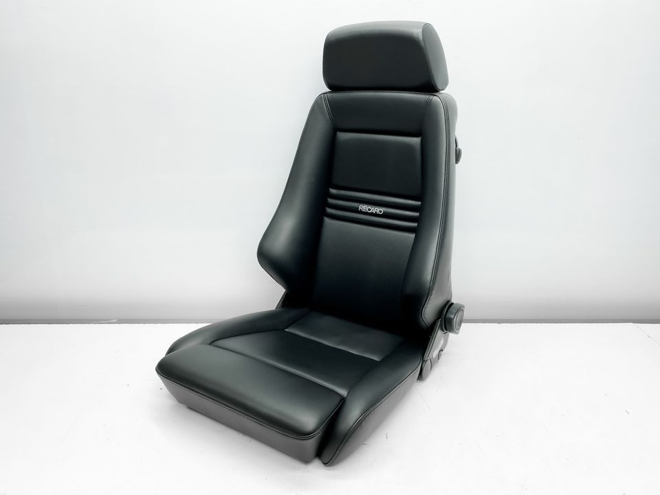 RECARO Specialist M (LX) K. Leder Schwarz Sitz in Kranenburg