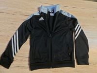 Jacke Adidas Größe 128 Niedersachsen - Hagen im Bremischen Vorschau