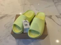 Adidas Yeezy Boost Slide US 12/ EU 47 Glow Green Berlin - Pankow Vorschau