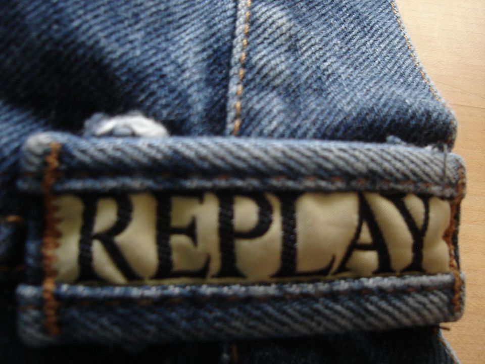 Jeans von Replay   cult in Holzheim a. Lech