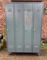 4er Spind Schrank Militär DDR Ostalgie graublau groß Metall Schleswig-Holstein - Bondelum Vorschau