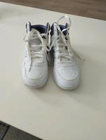 Adidas Schuhe weiß/ lila hoch, Größe 38 Nordrhein-Westfalen - Velbert Vorschau