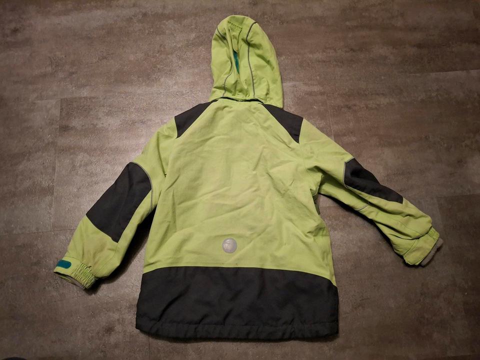 Jako o Jacke gefüttert Wind und Wasserabweisend Gr.116/122 in Harxheim