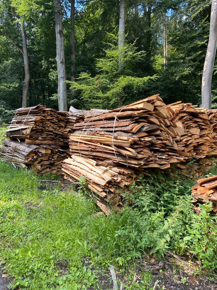 Brennholz Kaminholz zum selber sägen Eichen / Nadelholz Eichenbrennholz in Breckerfeld