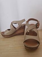 Strenesse Keil-Sandalen Leder, beige, Gr. 36,5 Bielefeld - Bielefeld (Innenstadt) Vorschau