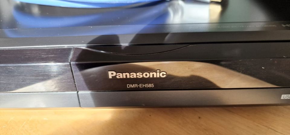 dvd recorder panasonic dmr eh585, HDMI, oehlbach scartkabel in Birkenfeld