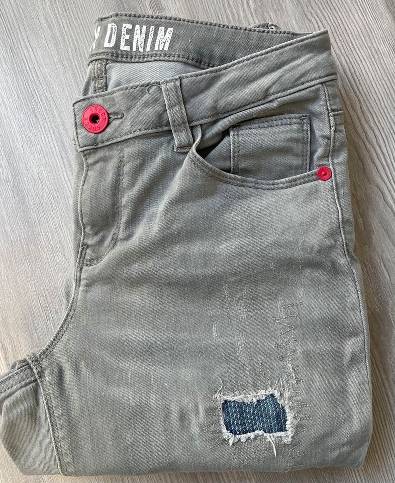 SOCCX Jeans Slim fit Hellgrau Gr. 27/32 in Ehrenfriedersdorf