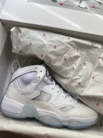 JORDAN TWO TREY GREY Gr43 NEU Weiß Mitte - Wedding Vorschau