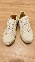 Schuhe / Sneakers Große 40 Hessen - Eppstein Vorschau