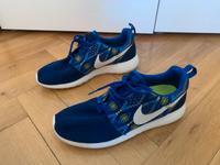 Nike Sneaker, Gr. 42,5, fast ungetragen München - Bogenhausen Vorschau