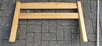 Holzbett, Bett, Gästebett   "zum Aufbereiten"  2,0m x 0,90m Nordrhein-Westfalen - Neuss Vorschau
