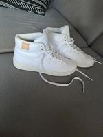 Nike Schuhe gr 38 Nordrhein-Westfalen - Löhne Vorschau