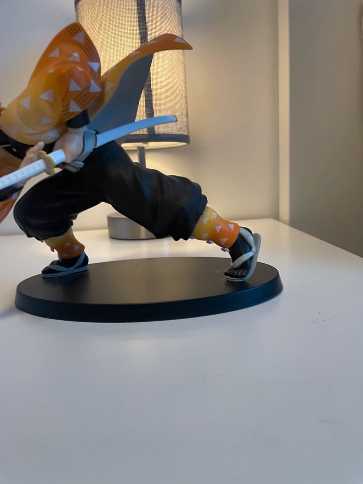 Zenitsu Figur Sega in Bochum