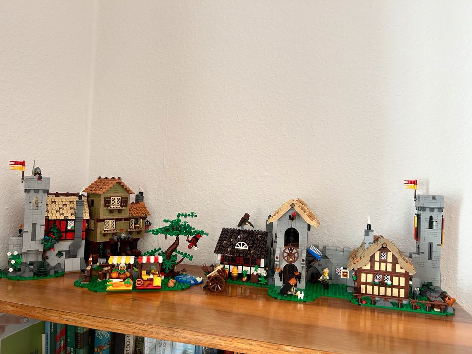 Lego 10332 + Upgrade in Wiesbaden