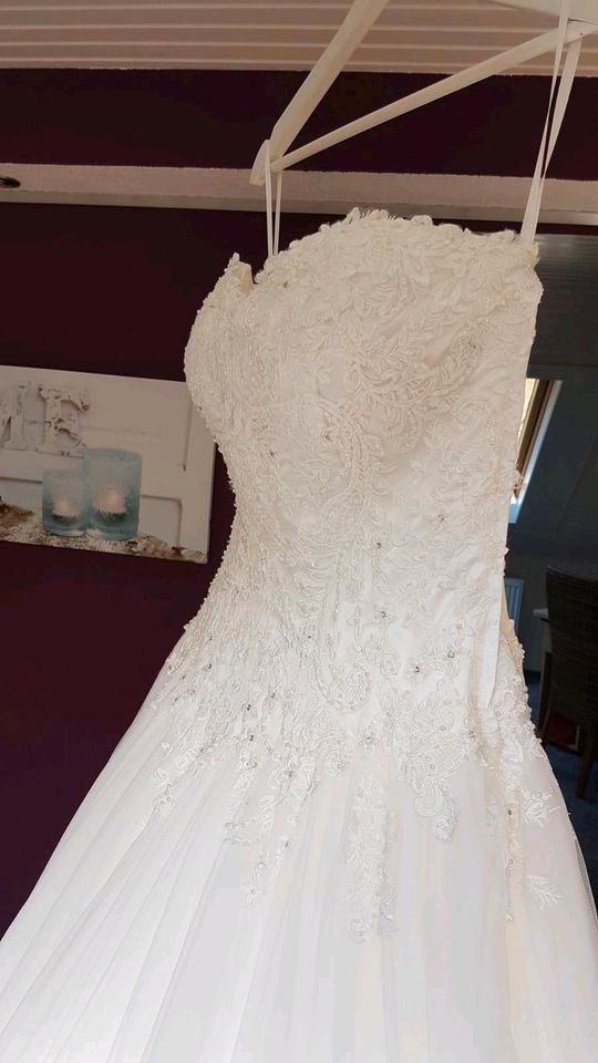 Brautkleid Spitze Ivory weiß Gr. M-L 38/40 in Nachrodt-Wiblingwerde