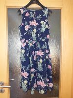 Mädchenkleid H&M sehr schöner Stoff Gr.146 Mädchen Kleid Nordrhein-Westfalen - Netphen Vorschau