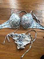 H&m Bikini weiß blau Blumen 36 und 40 Nordrhein-Westfalen - Remscheid Vorschau
