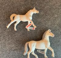 Schleich Pferde Hengst Fahne weiß 2-teilig 72153 13887 Bayern - Elchingen Vorschau