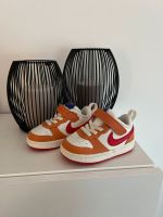 Super süße Nike Baby Schuhe Größe 21 Baden-Württemberg - Göppingen Vorschau