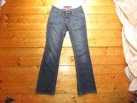 Esprit Jeans Dallas Gr.38 regular 38/32 Qualität 2000er top Sitz Sachsen-Anhalt - Zerbst (Anhalt) Vorschau