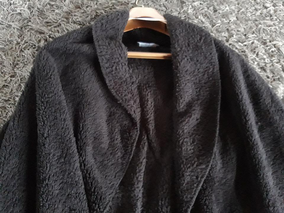 SUBLEVEL schwarze TEDDYFELL-JACKE/WESTE OHNE Knöpfe NEU! in Aalen