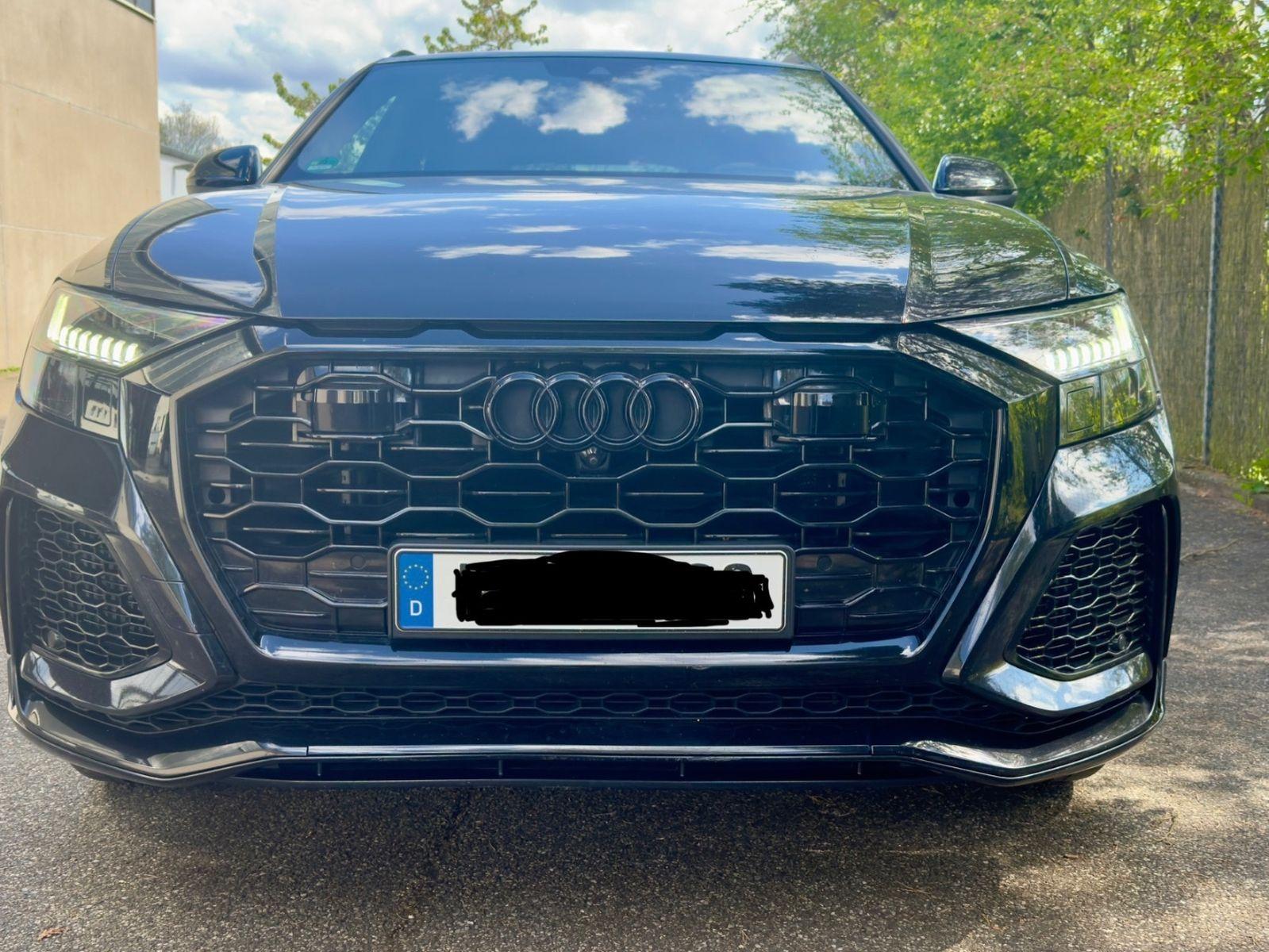 Abbildung des Autos Audi RSQ8 RS Q8 TFSI qua…