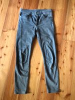 Cos jeans slim fit Gr 29 grau Friedrichshain-Kreuzberg - Friedrichshain Vorschau