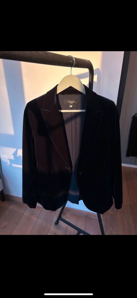 Max Mara Anzug (Blazer mit Hose) Velours - neuwertig in Köln