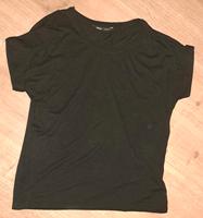 Basic Shirt von Only (Gr.38) Hessen - Ottrau Vorschau