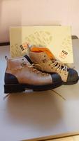Wanderschuhe Retro Alpine women`s Reeboks Gr.37 Sachsen-Anhalt - Staßfurt Vorschau