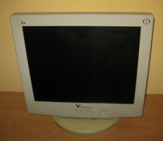 TFT 17Zoll PC Bildschirm Videoseven Typ V7 L17EM beige 12V in Parchim