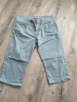 Capri Jeanshose Gr 40 Sublevel Jeanshose Größe 40 Niedersachsen - Reppenstedt Vorschau